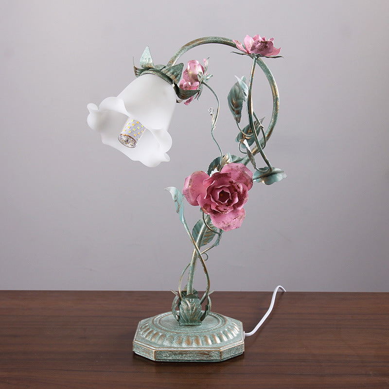 Pastoral Flowers And Plants Bedroom Bedside Lamp