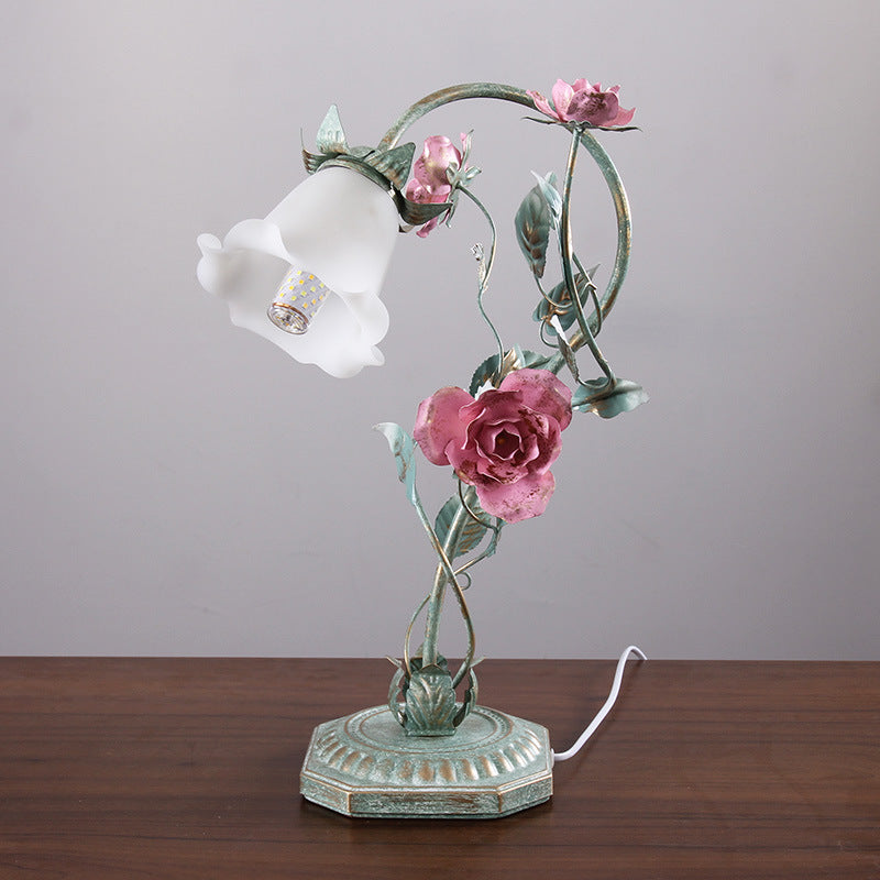Pastoral Flowers And Plants Bedroom Bedside Lamp